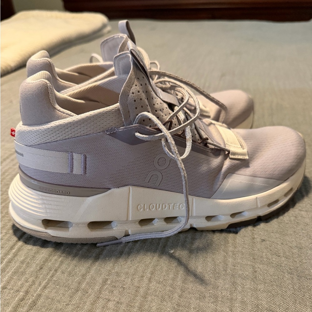On Cloud Nova 2 shoes